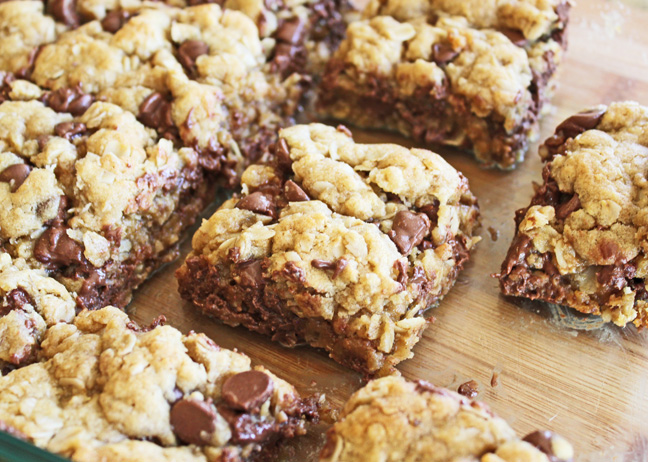 Chocolate Chip cookie Bars