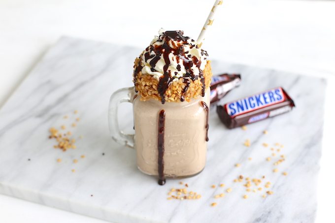 snickers milkshake