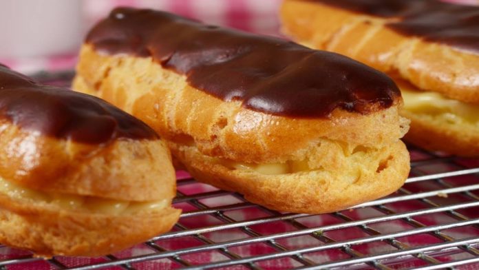 Chocolate eclairs recipe