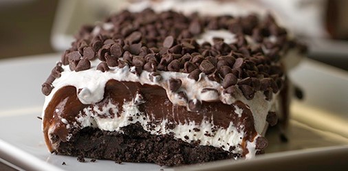 No bake chocolate oreo lasagna