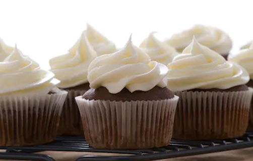 Chocolate Cupcakes with Vanilla Buttercream Recipe