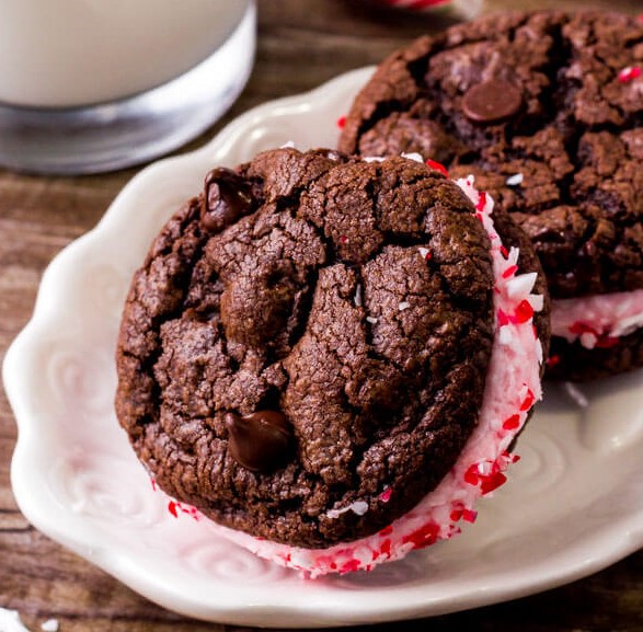 Chocolate Peppermint SandwichCookies Recipe