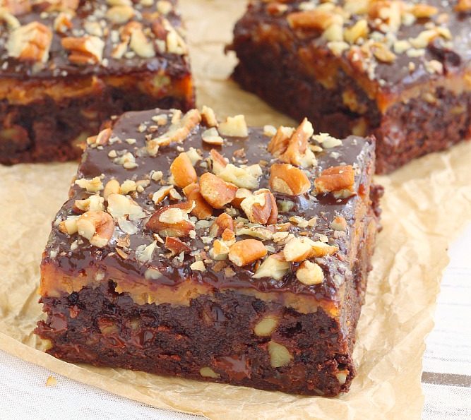 Chocolate-Caramel-Fudge Brownies Recipe